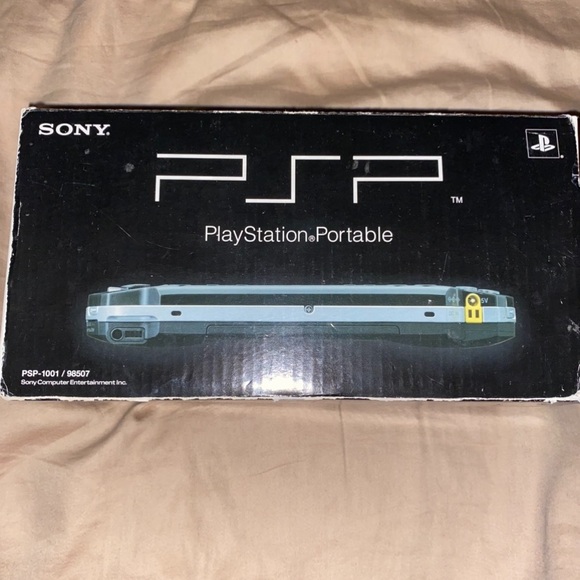 Sony PSP console with games. - Picture 4 of 16